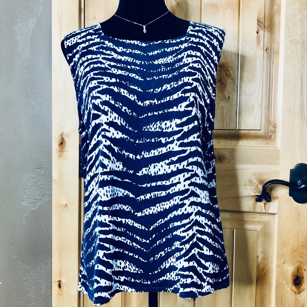 Coldwater Creek Size XL Sleeveless Two Tone Top Like New